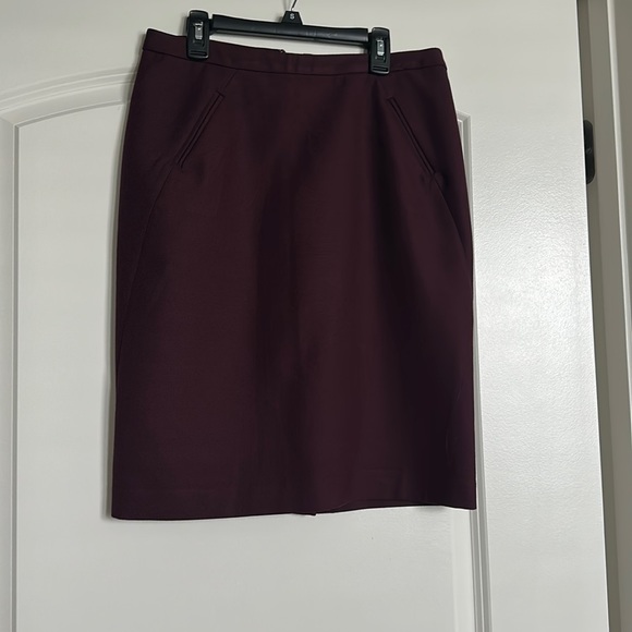 LOFT Dresses & Skirts - Ann Taylor Loft pencil skirt
